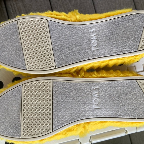 Special Limited Edition Tom’s x Sesame Street Big Bird Size 8 Shoes - Picture 10 of 10